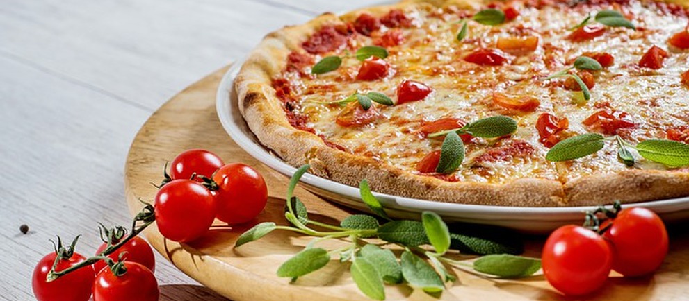 Symbolfoto von der Produktgruppe Pizza